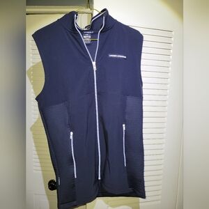 Under armour vest small